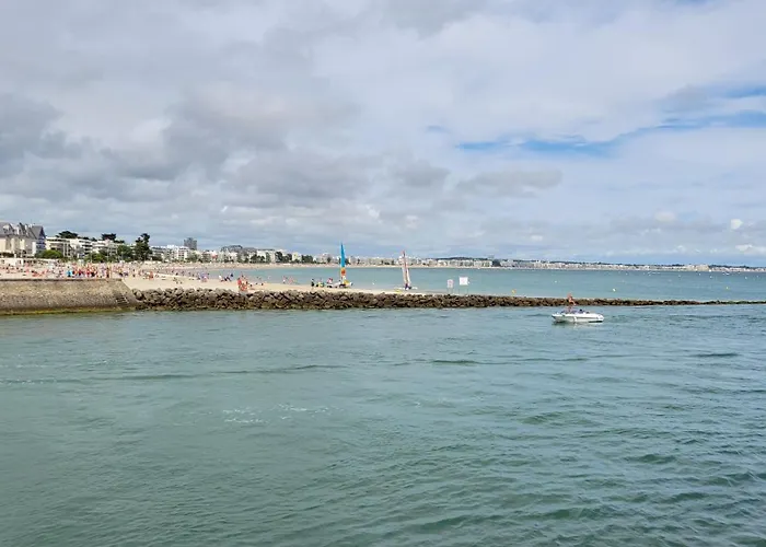 Escapade Ensoleillee Avec 2 Chambres - Parking Prive Et Court De Tennis A Proximite De La Plage Benoit De La Baule
