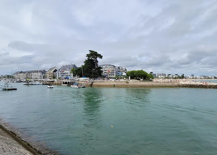 Escapade Ensoleillee Avec 2 Chambres - Parking Prive Et Court De Tennis A Proximite De La Plage Benoit De La Baule